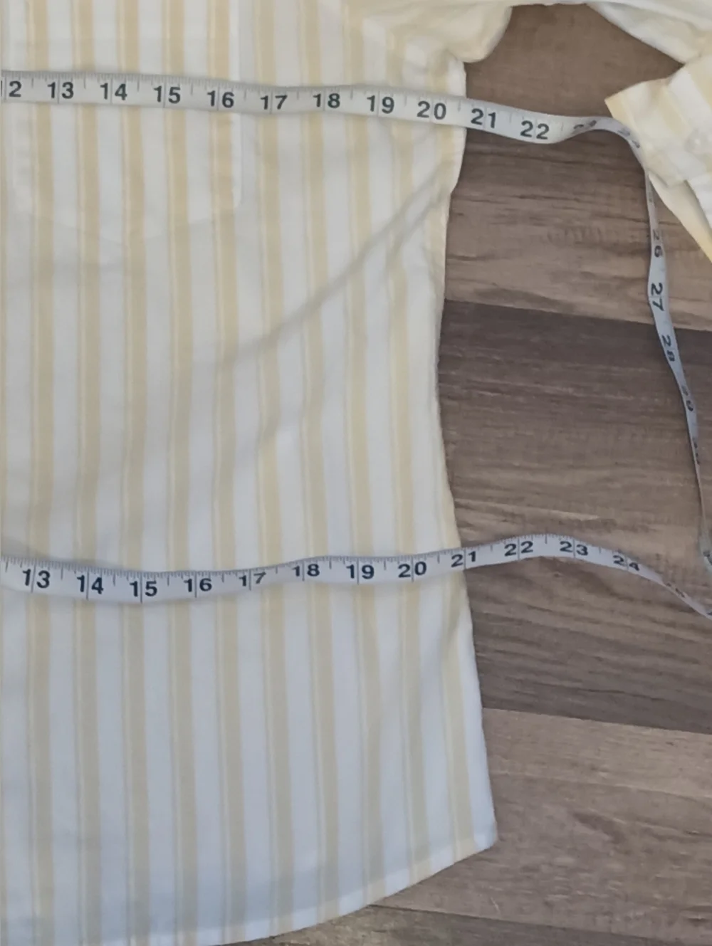 𝖢𝗋𝗈𝖿𝗍 & 𝖡𝖺𝗋𝗋𝗈𝗐 𝖸𝖾𝗅𝗅𝗈𝗐 𝖡𝗎𝗍𝗍𝗈𝗇 𝖡𝗅𝗈𝗎𝗌𝖾𝗌 𝖡𝗎𝗇𝖽𝗅𝖾 - Picture 11 of 15